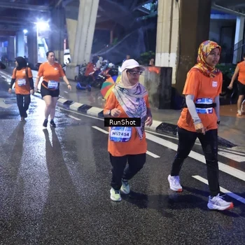 Runner Photo 7927504