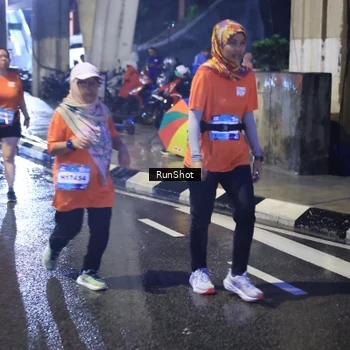 Runner Photo 7927509