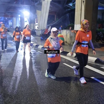 Runner Photo 7927517