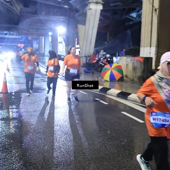 Runner Photo 7927519