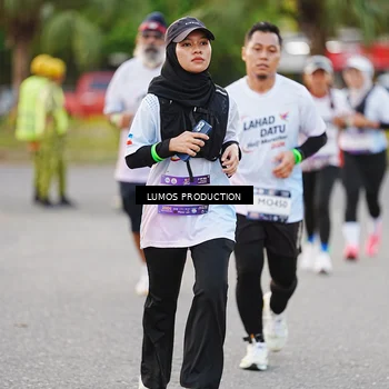 Runner Photo 7927528
