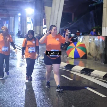 Runner Photo 7927529