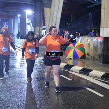 Runner Photo 7927531