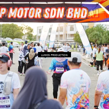 Runner Photo 7927538