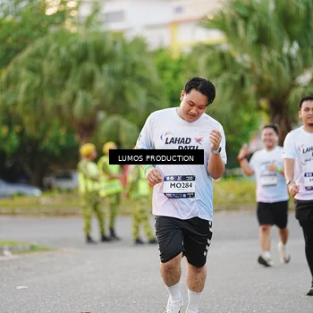 Runner Photo 7927547