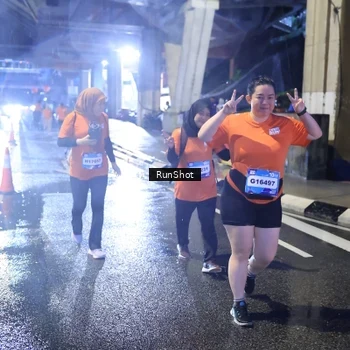 Runner Photo 7927560