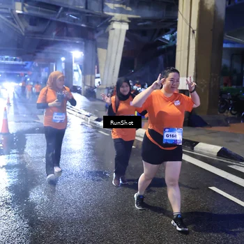 Runner Photo 7927564