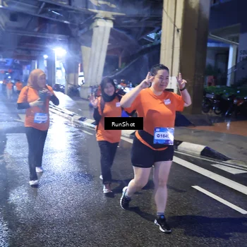 Runner Photo 7927570