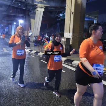 Runner Photo 7927582