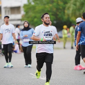 Runner Photo 7927587