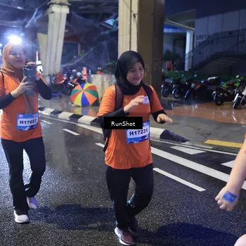 Runner Photo 7927596