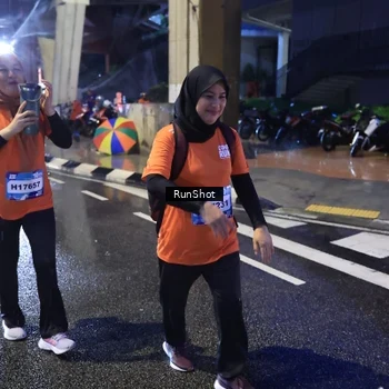 Runner Photo 7927603