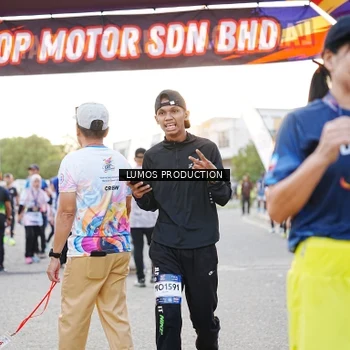 Runner Photo 7927632
