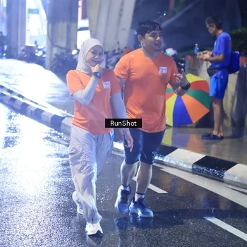 Runner Photo 7927675