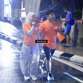Runner Photo 7927681