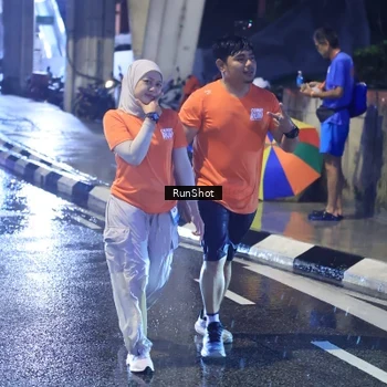 Runner Photo 7927683