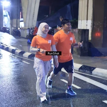 Runner Photo 7927695