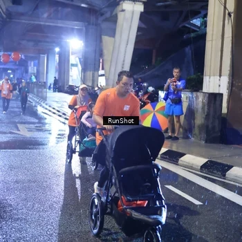 Runner Photo 7927758