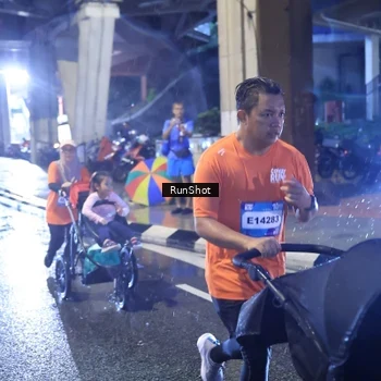 Runner Photo 7927775