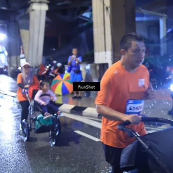 Runner Photo 7927778