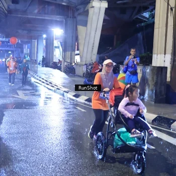 Runner Photo 7927787