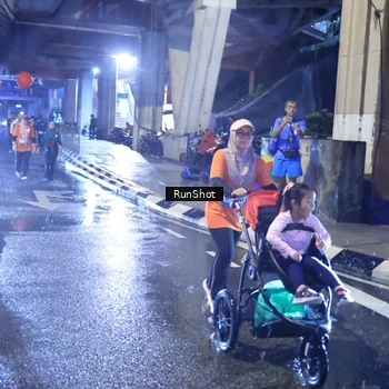 Runner Photo 7927789