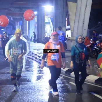 Runner Photo 7927813