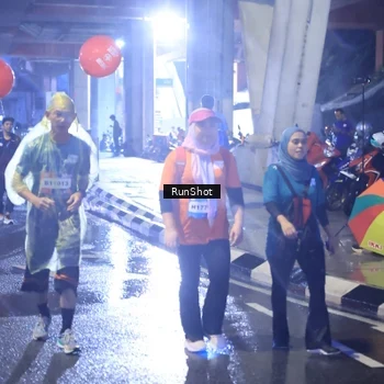 Runner Photo 7927817