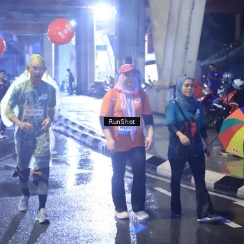 Runner Photo 7927819