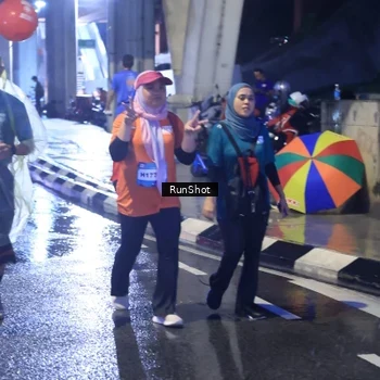 Runner Photo 7927825