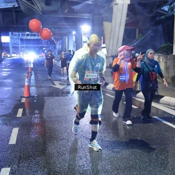 Runner Photo 7927845