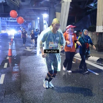 Runner Photo 7927848