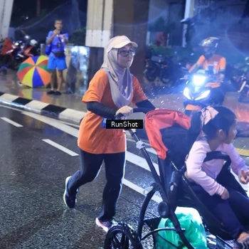 Runner Photo 7927863