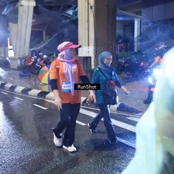 Runner Photo 7927872
