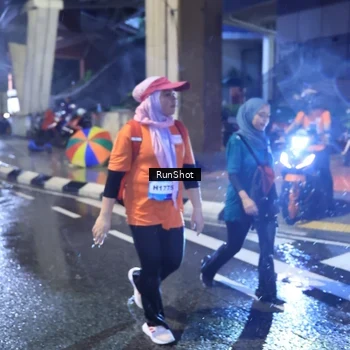 Runner Photo 7927877