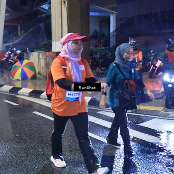 Runner Photo 7927884
