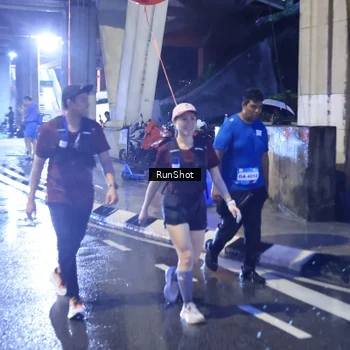Runner Photo 7927890