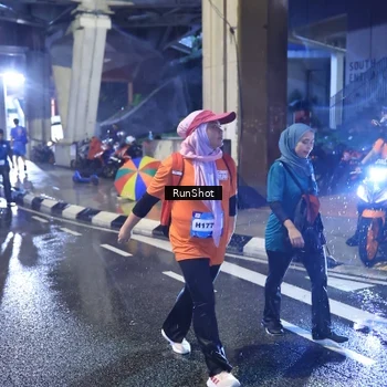 Runner Photo 7927894