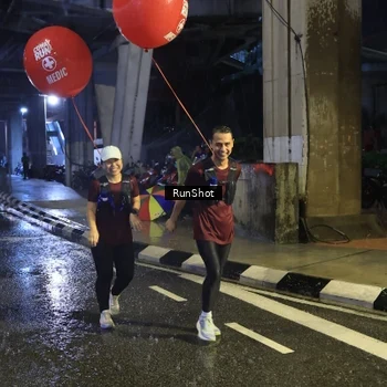 Runner Photo 7927916