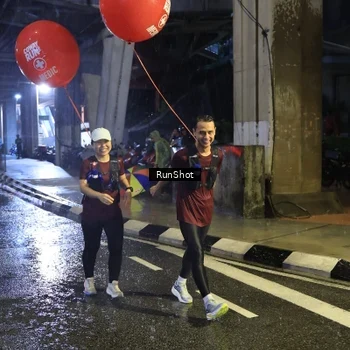 Runner Photo 7927951