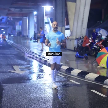 Runner Photo 7927955
