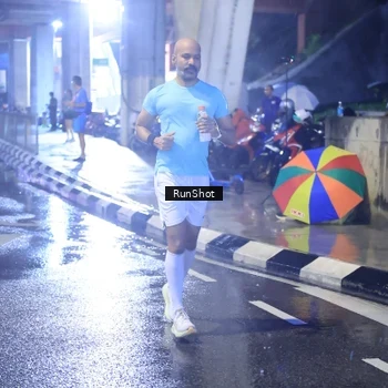 Runner Photo 7927963