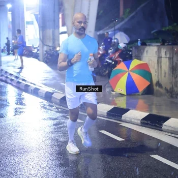 Runner Photo 7927972