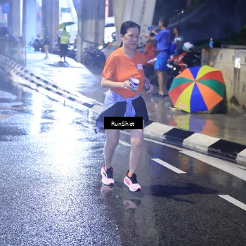 Runner Photo 7928095