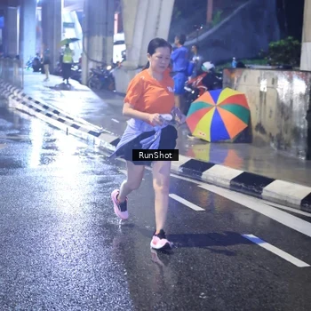 Runner Photo 7928098