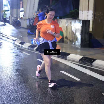 Runner Photo 7928114