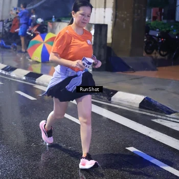 Runner Photo 7928119