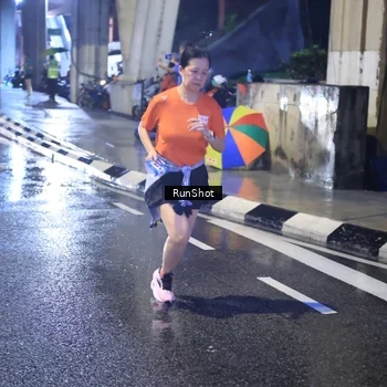Runner Photo 7928128