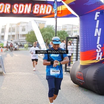 Runner Photo 7928165