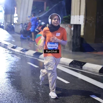Runner Photo 7928168